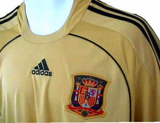 Segunda equipación para la Eurocopa (1)