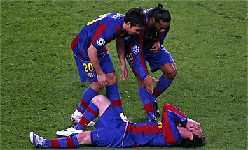 Messi se lesiona frente al Celtic