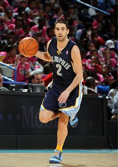 navarro.jpg