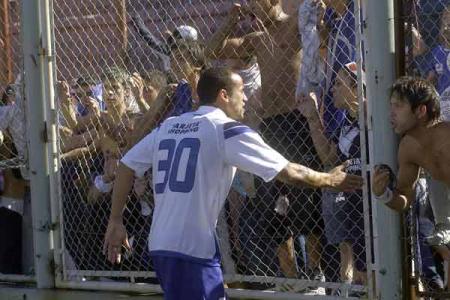 El San Lorenzo Velez fue suspendo por el asesinato de un hincha