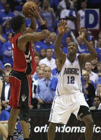 Bosh fallo el ultimo tiro ante Howard