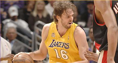 Gasol vuelve tras su lesión en la victoria de su equipo frente a Portland