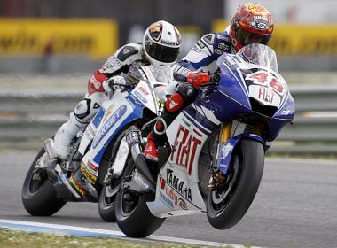 Jorge Lorenzo consigue la pole en Estoril