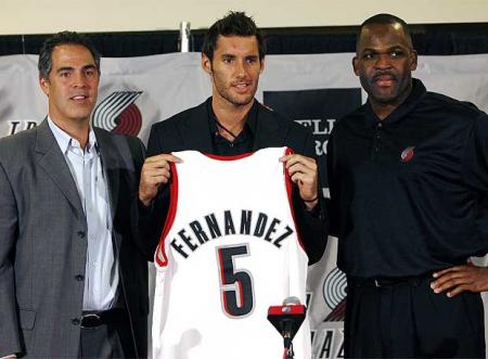 Rudy Fernandez fue presentado en Portland por los Blazers